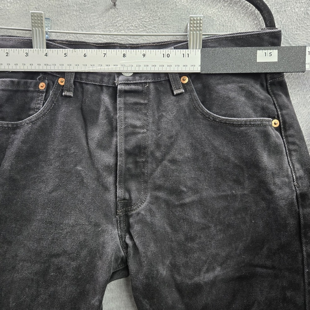 Levi's 501 Men Jeans 30X32 Black Denim Original Fit Straight Leg Button Fly - Picture 7 of 13